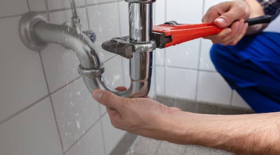 Electronic Leak Detection in Roanoke, IN